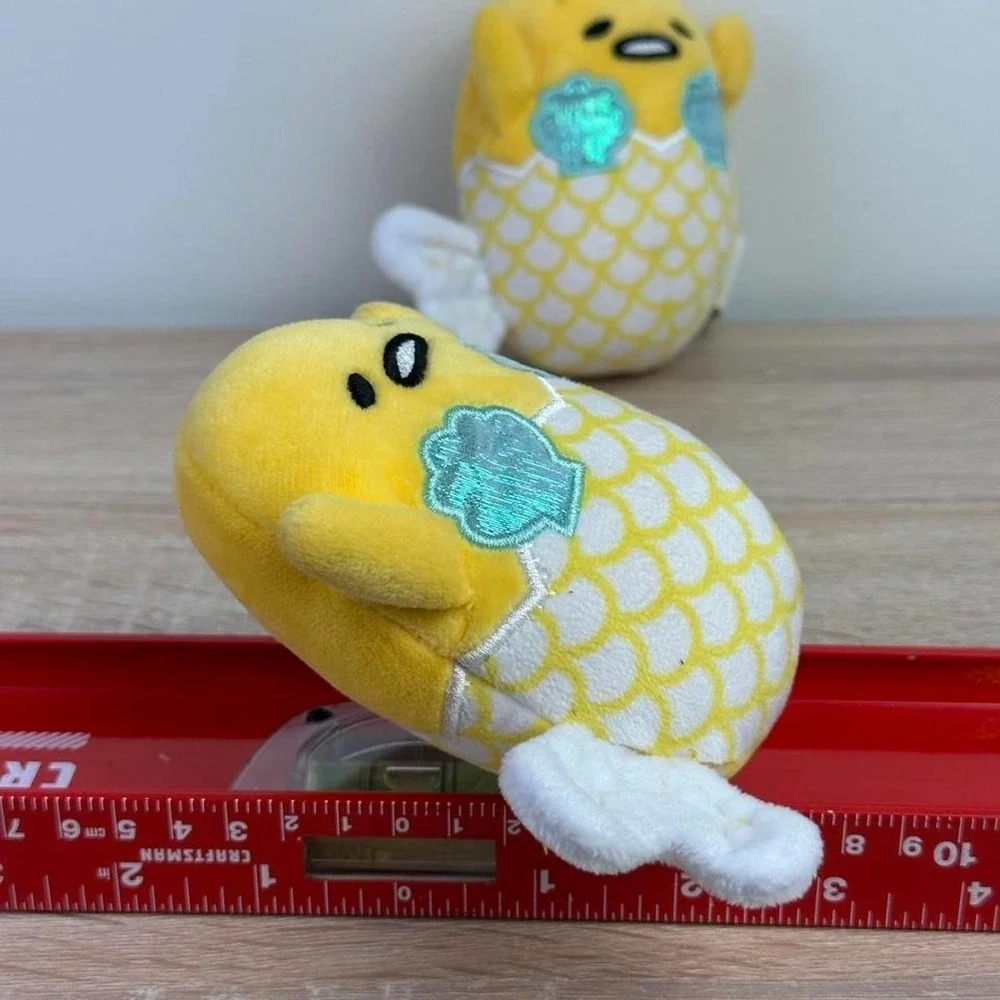 Gudetama the lazy egg plush with white and yellow scale pattern SET OF 2